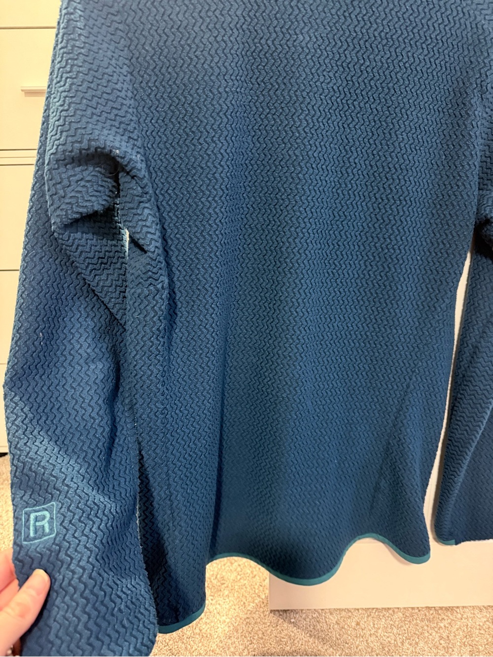 Patagonia women’s Half-Zip Fleece Pullover
The color is a beautiful blue - Picture 3 of 3